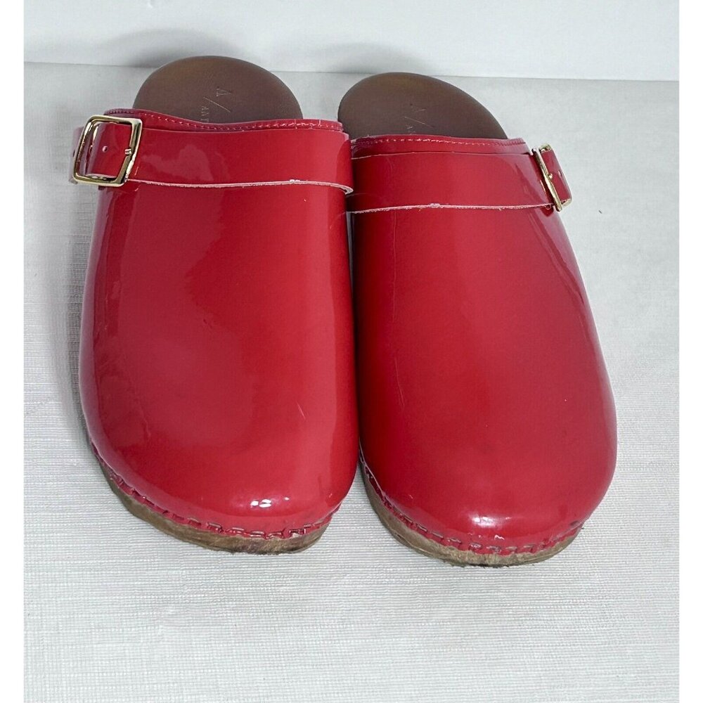 Anthropologie Patent Leather Clogs Size 37 US 6.5 Red Mule Wood Outsole